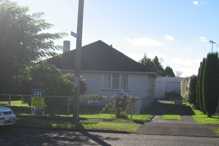 Photo of property in 12 Charles Street, Tokoroa, 3420