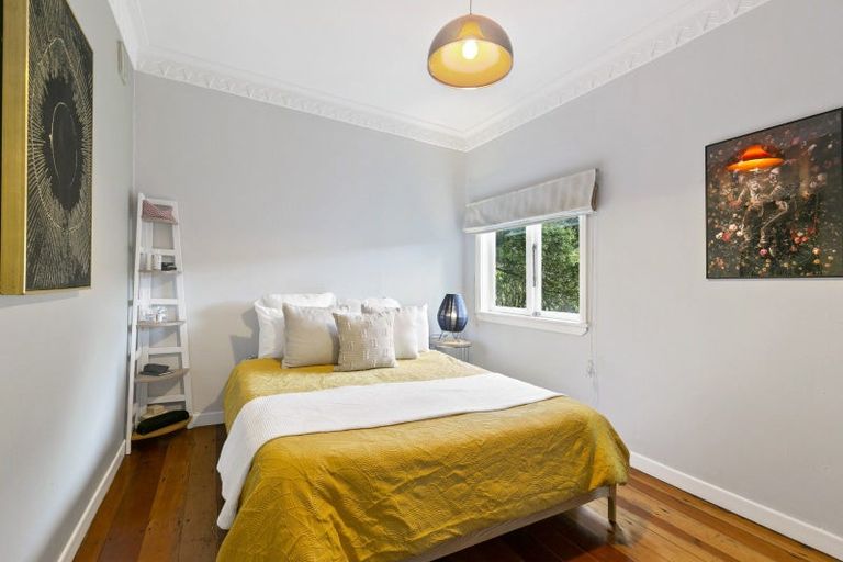 Photo of property in 4 Curtis Street, Northland, Wellington, 6012