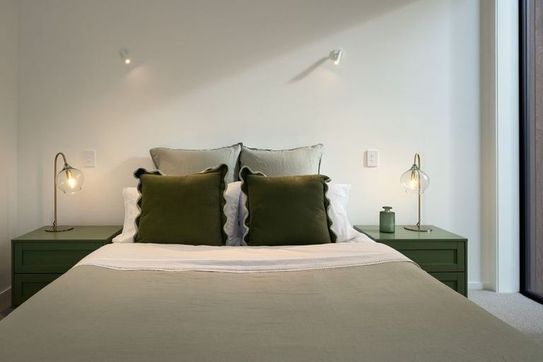 Photo of property in 16 Mccaw Mews, Wanaka, 9305