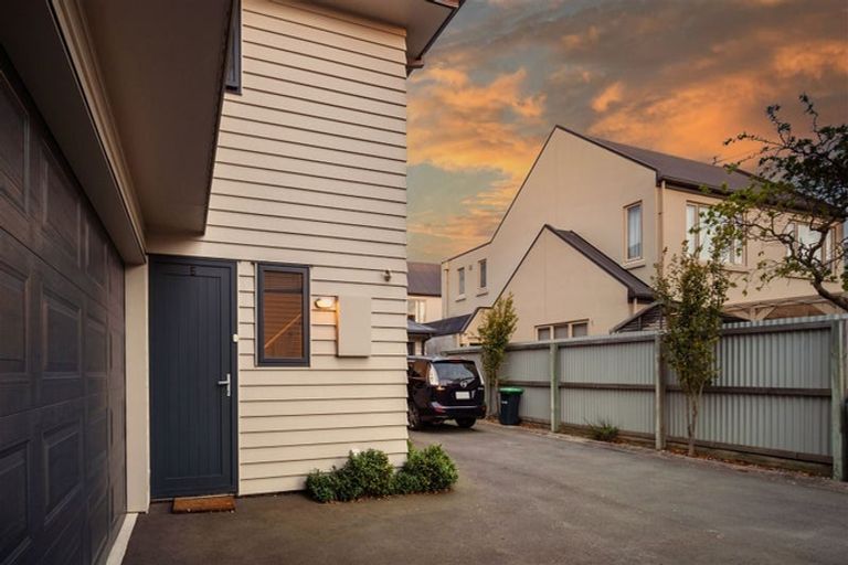 Photo of property in 2/494 Manchester Street, St Albans, Christchurch, 8014