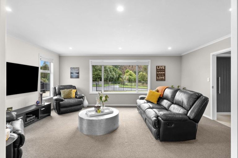 Photo of property in 139b James Line, Kelvin Grove, Palmerston North, 4414