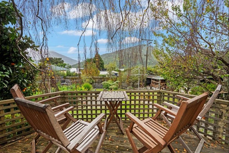 Photo of property in 38 Moenui Road, Havelock, Picton, 7281
