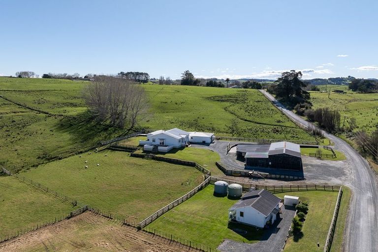 Photo of property in 27 Church Hill Road, Port Albert, Wellsford, 0973