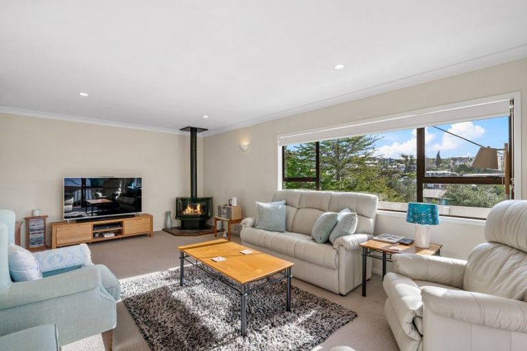 Photo of property in 2/24 Penzance Road, Mairangi Bay, Auckland, 0630