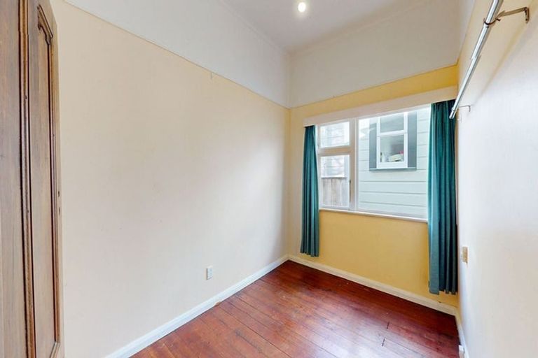 Photo of property in 23 Wilson Street, Newtown, Wellington, 6021