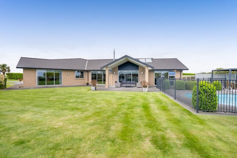 Photo of property in 338 Smart Road, Hillsborough, New Plymouth, 4372