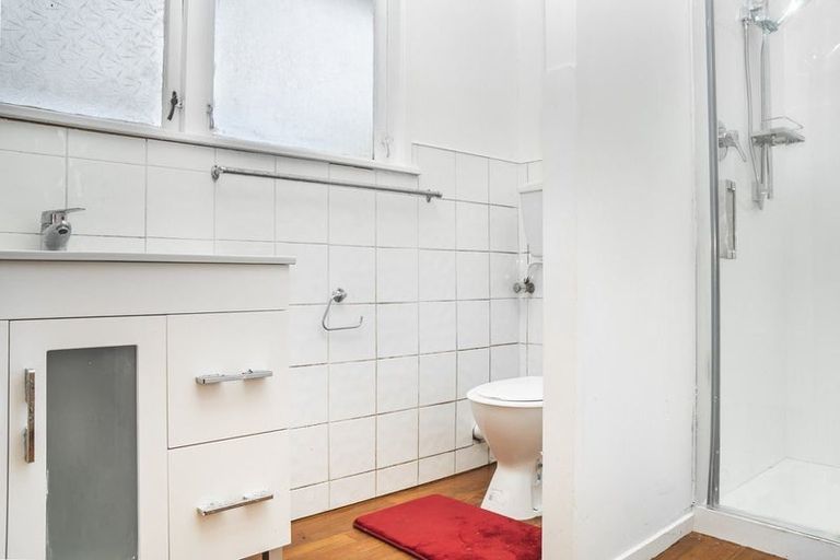 Photo of property in 12 Kohinoor Avenue, Mangere, Auckland, 2022