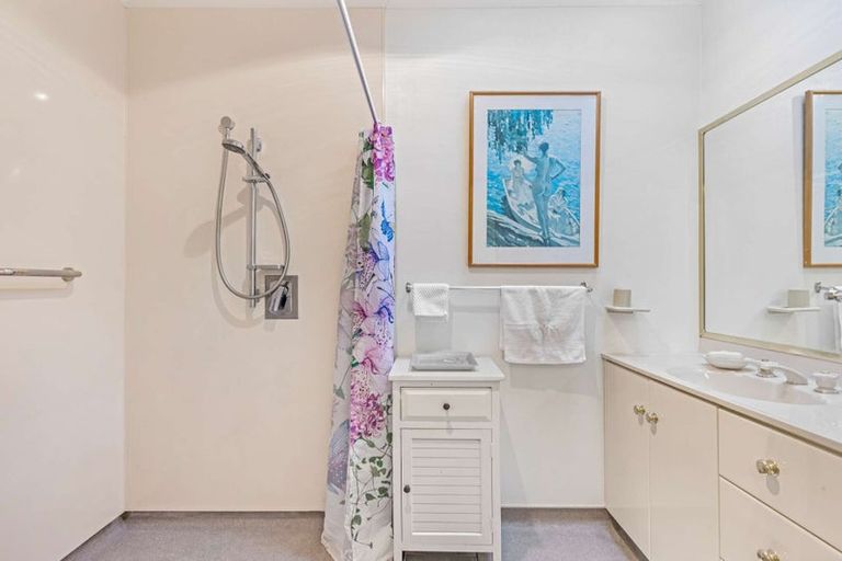Photo of property in 204 Rangihaeata Road, Rangihaeata, Takaka, 7182