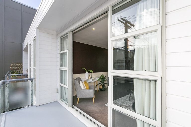 Photo of property in 201 Tasman Street, Mount Cook, Wellington, 6021