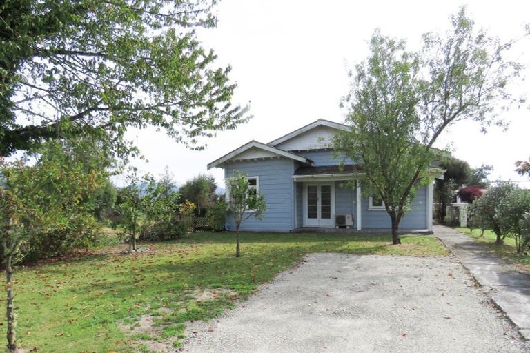 Photo of property in 74 Church Street, Reefton, 7830