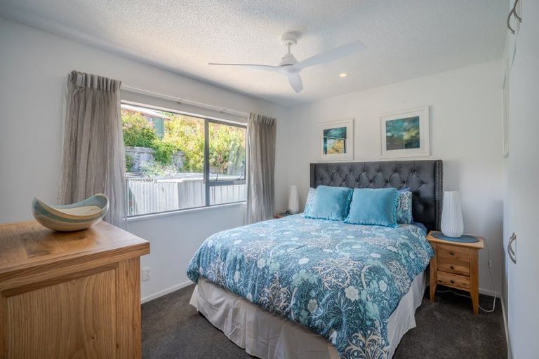 Photo of property in 18 Haywards Lane, Duvauchelle, 7581