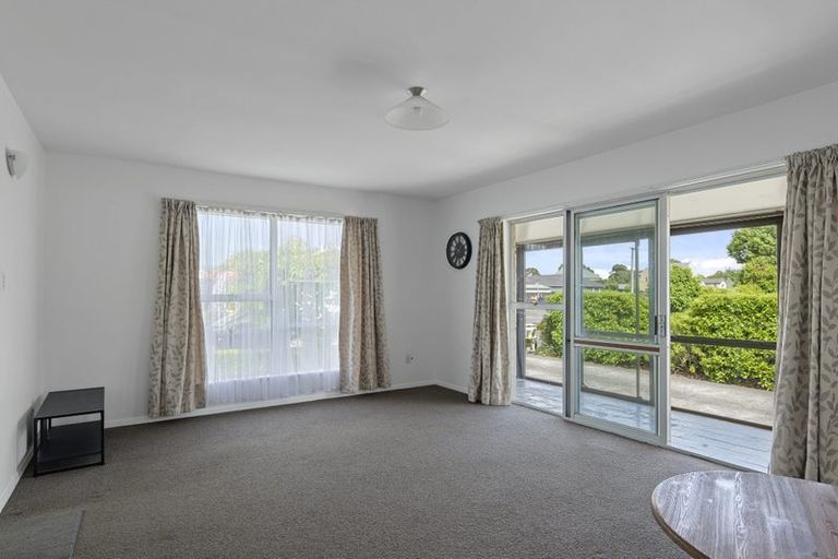 Photo of property in 500 Harewood Road, Harewood, Christchurch, 8051
