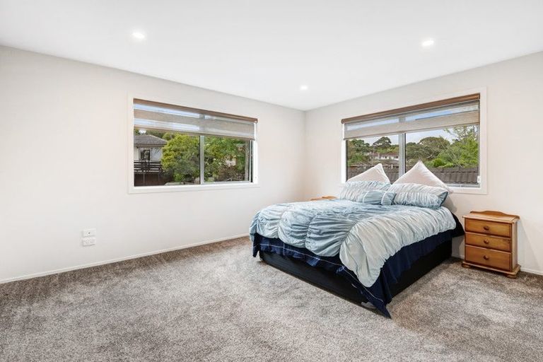 Photo of property in 30 Salamanca Road, Sunnynook, Auckland, 0620