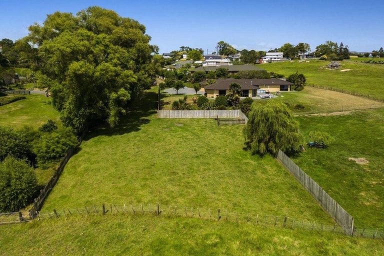 Photo of property in 68 Armitage Road, Wellsford, 0900