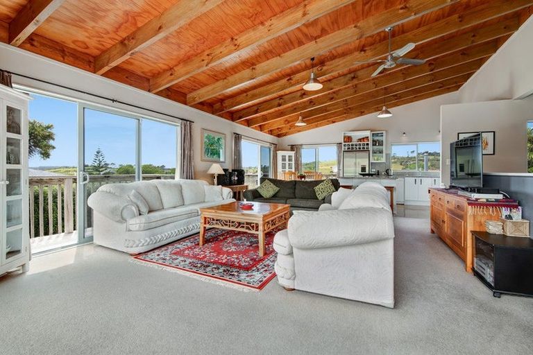 Photo of property in 11 Athol Place, Algies Bay, Warkworth, 0920
