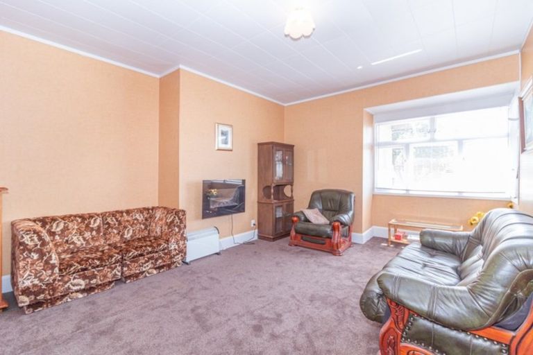 Photo of property in 11 Ashton Terrace, Castlecliff, Whanganui, 4501