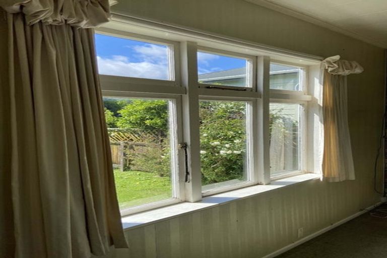 Photo of property in 76 Marsden Street, Melling, Lower Hutt, 5010
