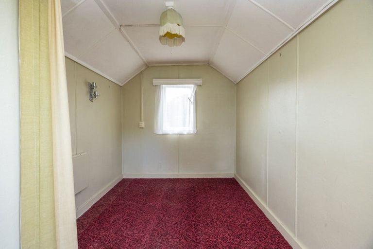 Photo of property in 9 Chester Place, Taradale, Napier, 4112