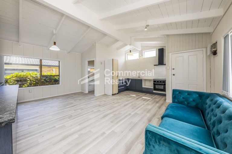 Photo of property in 39 Walters Road, Takanini, 2112