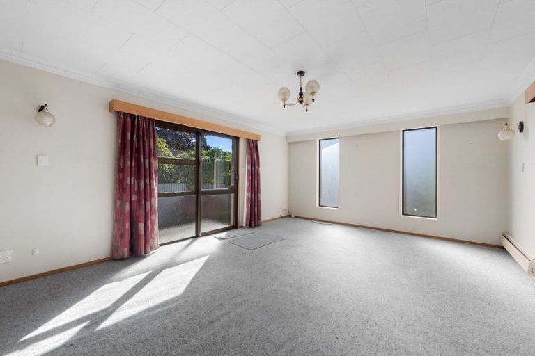 Photo of property in 19 Albany Street, Gore, 9710