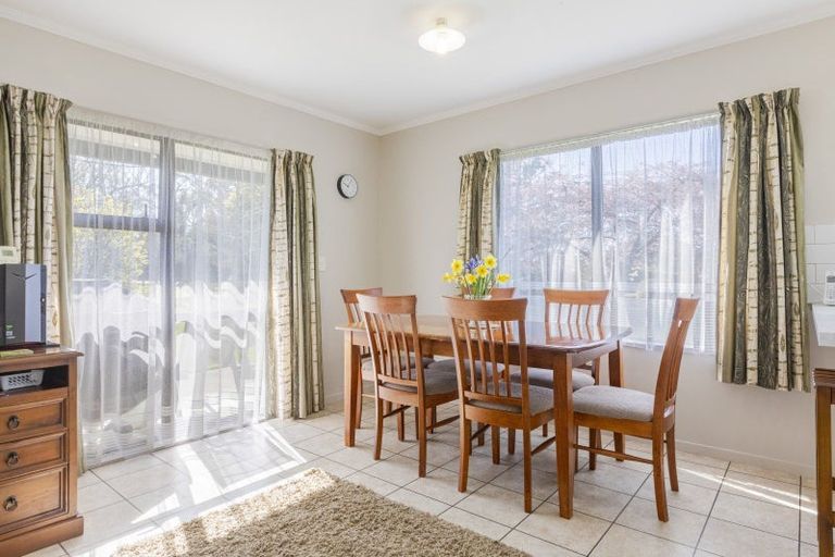 Photo of property in 18 Hatuma Road, Waipukurau, 4200