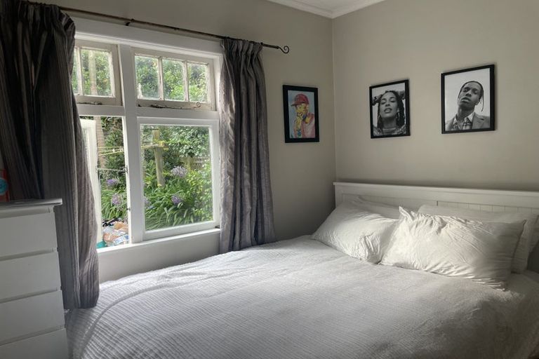 Photo of property in 42 Hohiria Road, Hataitai, Wellington, 6021