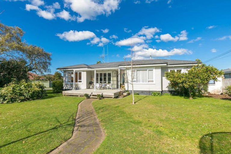Photo of property in 30 Duncan Road, St Andrews, Hamilton, 3200