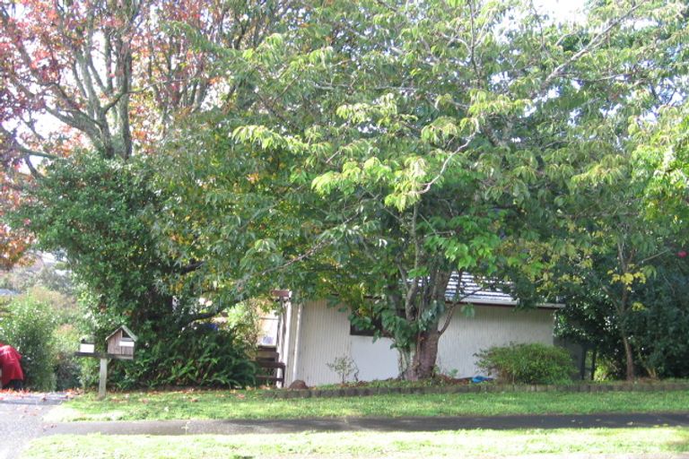 Photo of property in 1/14 Clipper Place, Shelly Park, Auckland, 2014
