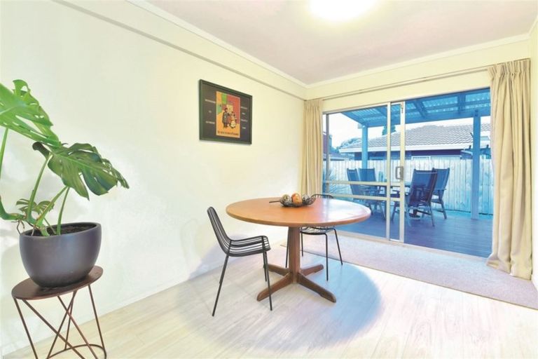 Photo of property in 3/252 Hibiscus Coast Highway, Orewa, 0931