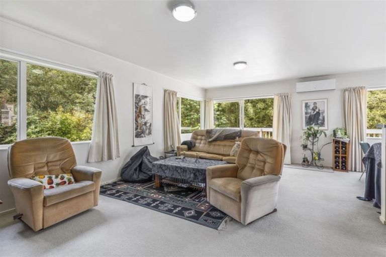 Photo of property in 2/7 Fordham Street, Beach Haven, Auckland, 0626