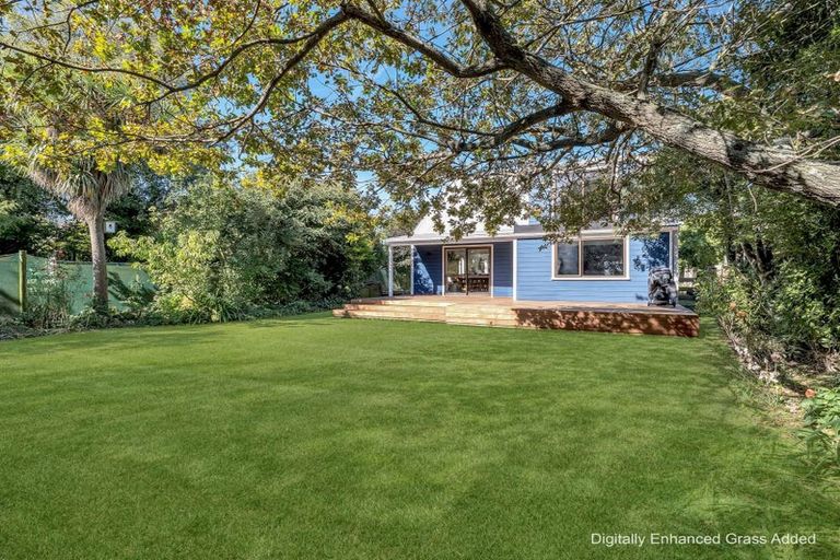 Photo of property in 21 Leeston Road, Springston, 7616