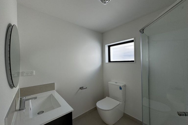 Photo of property in 16 Elegant Lane, Ranui, 0612