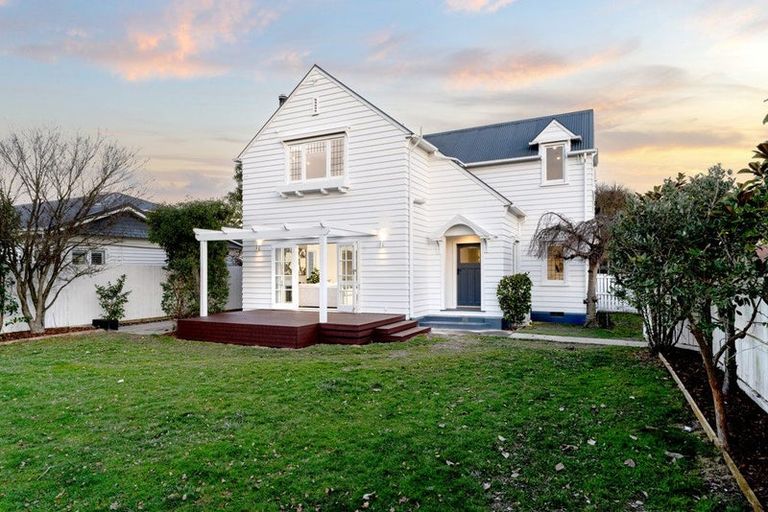 Photo of property in 8 Bradshaw Terrace, Riccarton, Christchurch, 8011