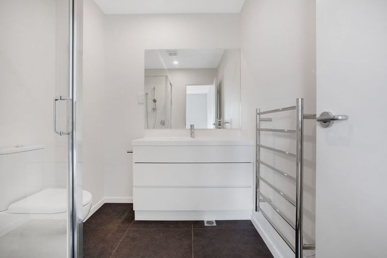 Photo of property in 52 Ara Mara Hua, Henderson, Auckland, 0612
