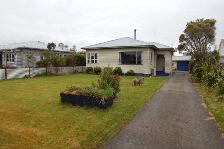 Photo of property in 191 Stafford Street, Hokitika, 7810