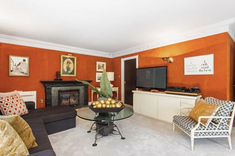 Photo of property in 5 Wood Lane, Fendalton, Christchurch, 8014