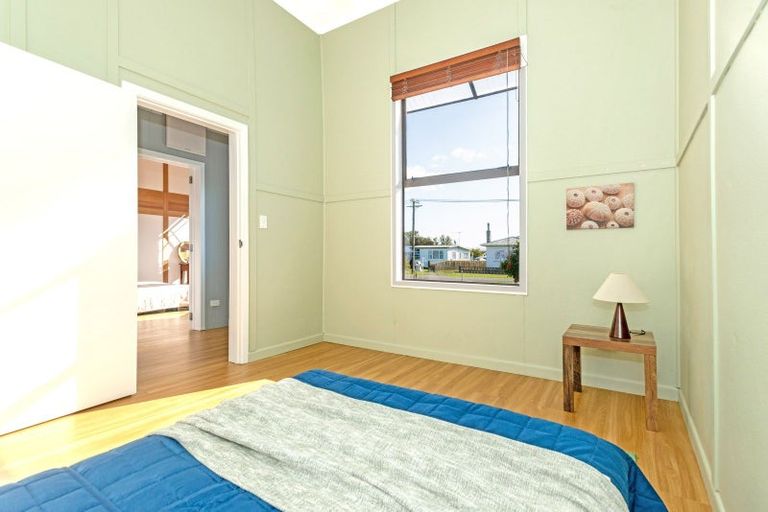 Photo of property in 8 Waverley Street, Elgin, Gisborne, 4010