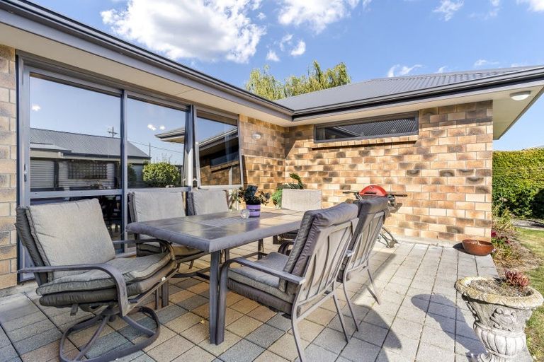Photo of property in 52 Park Street, Winton, 9720