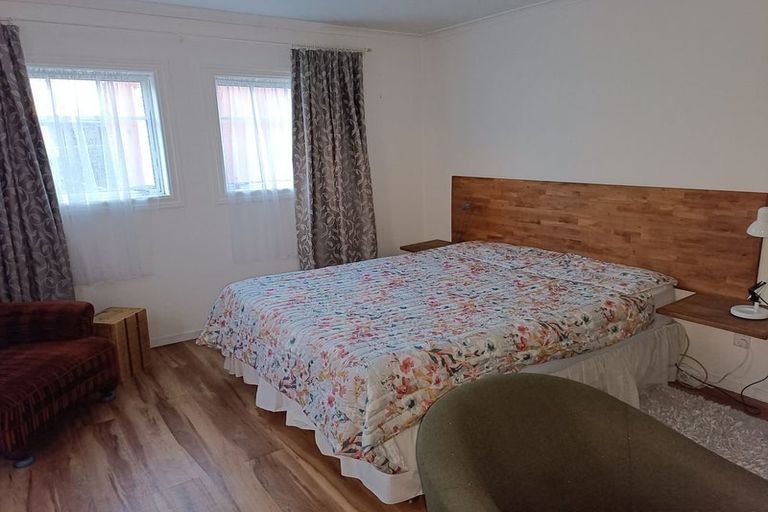 Photo of property in 16 Milford Avenue, Calton Hill, Dunedin, 9012