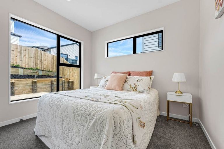 Photo of property in 22 Black Shed Road, Flat Bush, Auckland, 2019