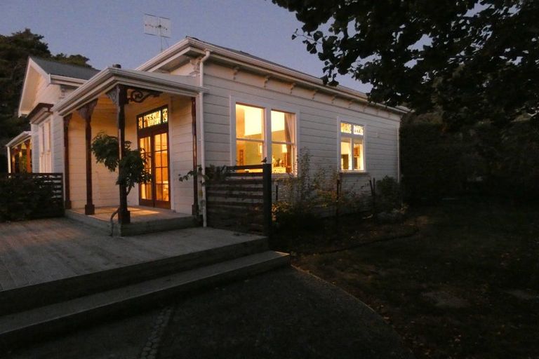 Photo of property in 25 Muhunoa West Road, Ohau, Levin, 5570