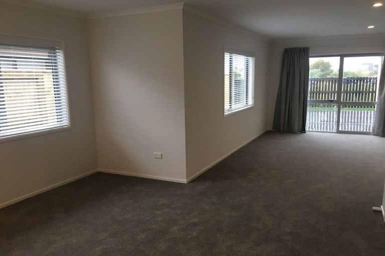 Photo of property in 14 Marion Crescent, Papamoa Beach, Papamoa, 3118