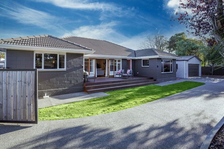 Photo of property in 12 Nyoli Street, Northcote, Christchurch, 8052