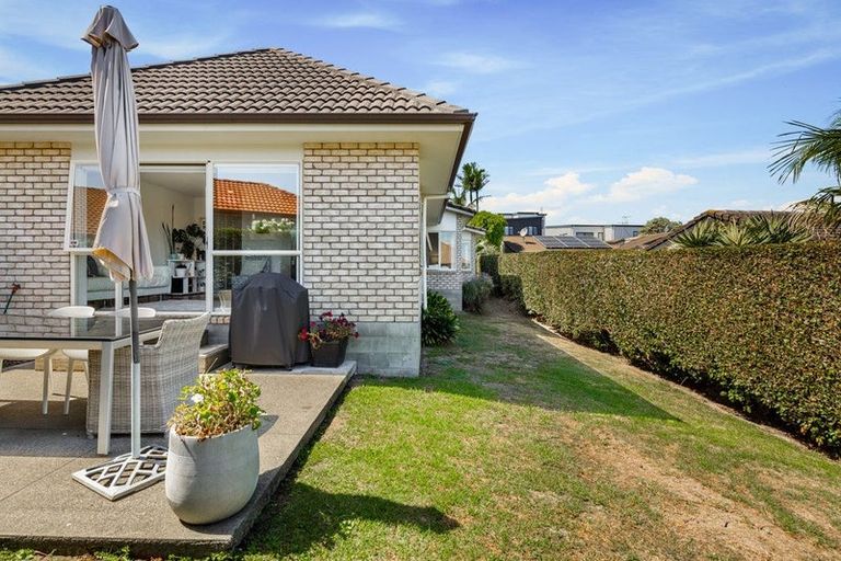 Photo of property in 21 Hendrika Court, Hobsonville, Auckland, 0618