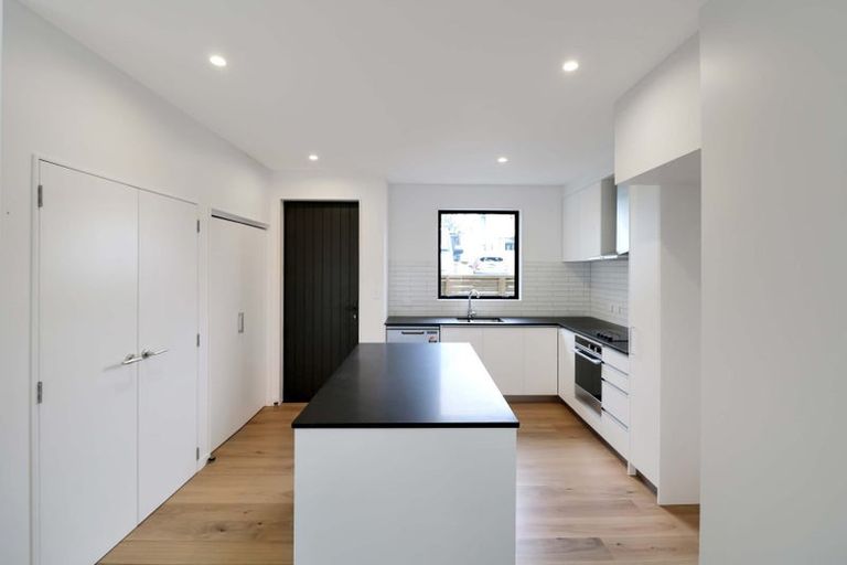 Photo of property in 7/50 Friend Street, Karori, Wellington, 6012