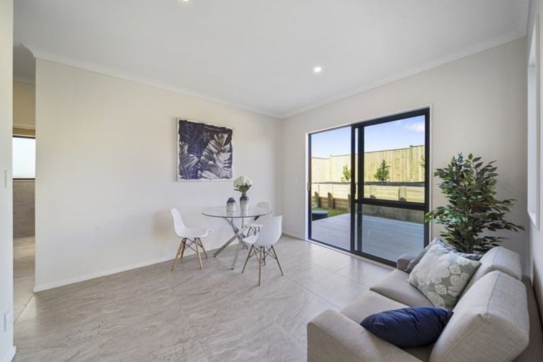 Photo of property in 5 Eastfield Avenue, Flat Bush, Auckland, 2019