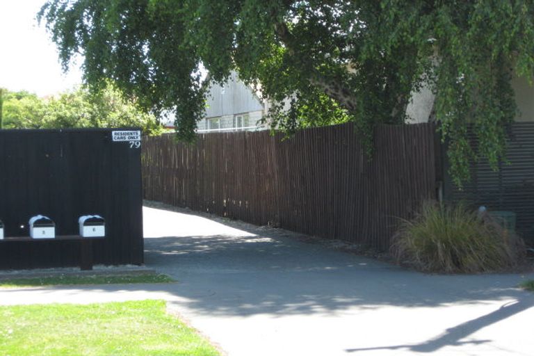 Photo of property in 2/79 Champion Street, Edgeware, Christchurch, 8013