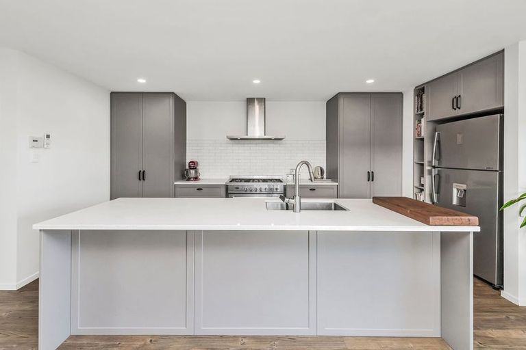 Photo of property in 15 Chimango Place, Rolleston, 7615