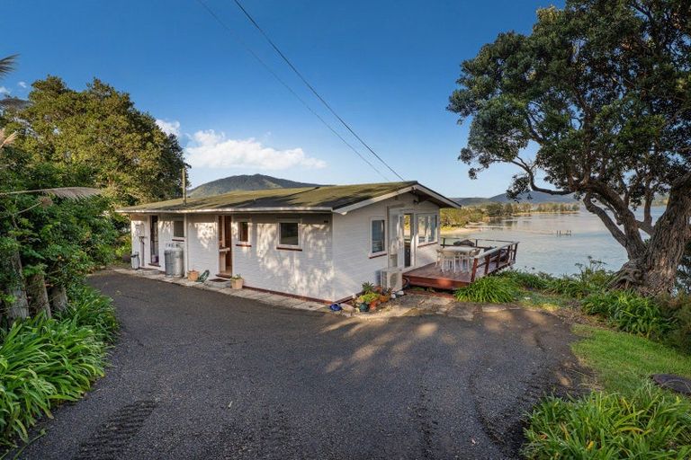 Photo of property in 171 Paku Drive, Tairua, 3508