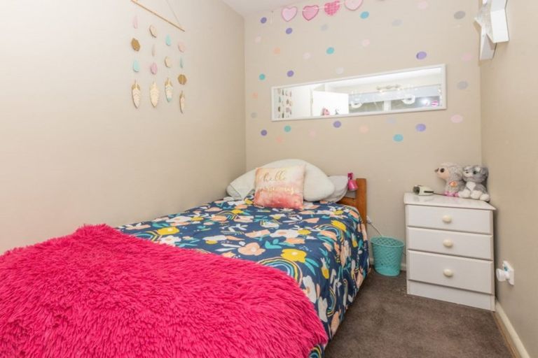 Photo of property in 9 Mottram Street, Redwood, Christchurch, 8051